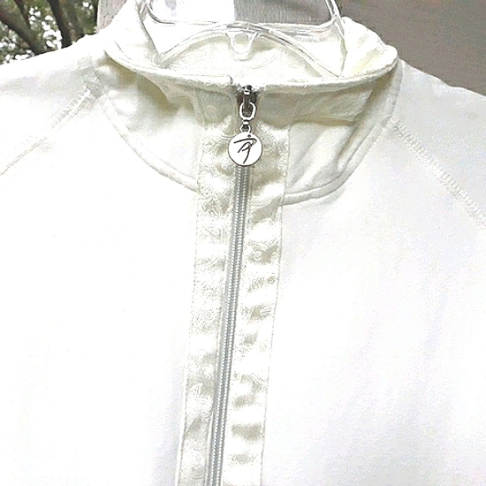 IActive Jacket Jogging Workout Medium Petite Cream Brocade